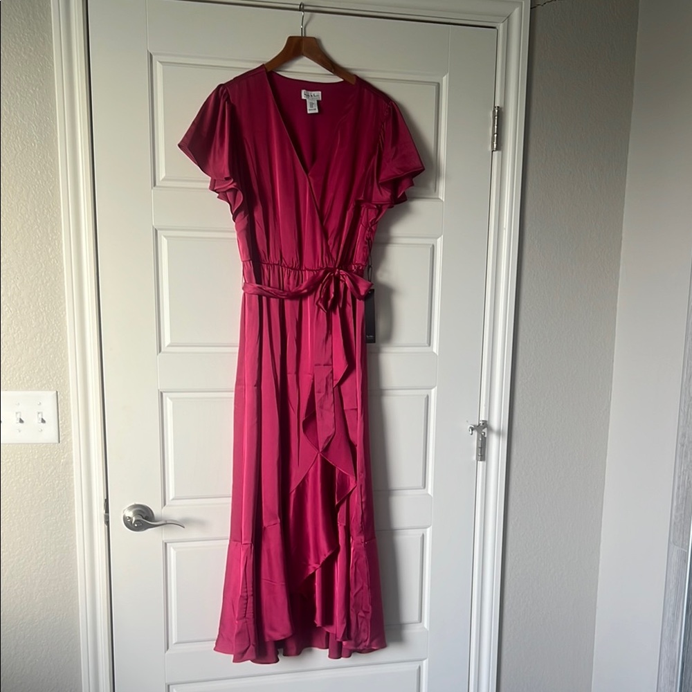 NWT Nicole Miller Wrap Dress- Med